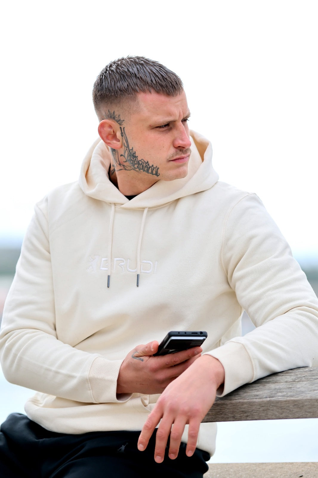 Brudi Kapuzensweatshirt "beige"