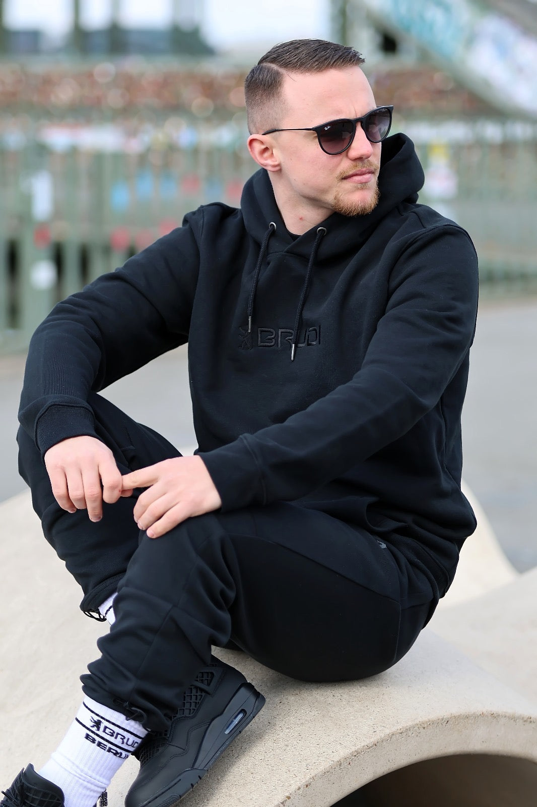 Brudi Kapuzensweatshirt "black"